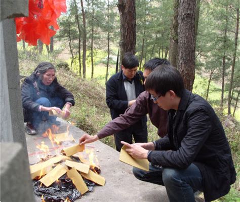 烧纸的十三禁忌_烧纸钱有什么讲究,第12张