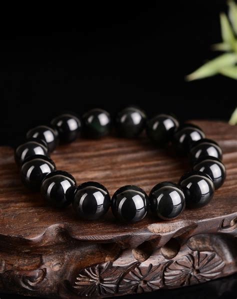 黑曜石的功效与作用_黑曜石的功效与作用佩戴禁忌,第14张 黑曜石的功效与作用_黑曜石的功效与作用佩戴禁忌,第14张